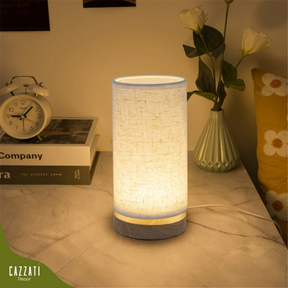 Luminária de Mesa Cilindro em Linho e Madeira