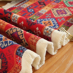 Caminho de Mesa Artesanal Boho Cazzati